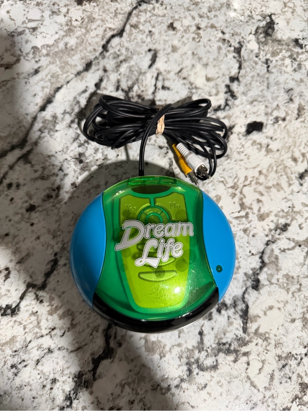 Dream Life Plug & Play TV Video Game with REMOTE Hasbro 2005